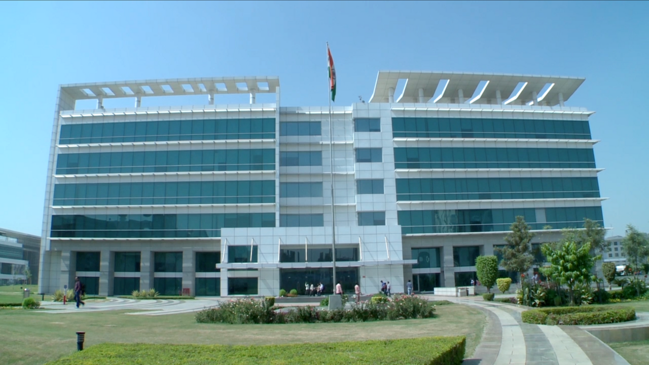 HCLTech employee growth: Proven hiring surge with 6,450 new positions